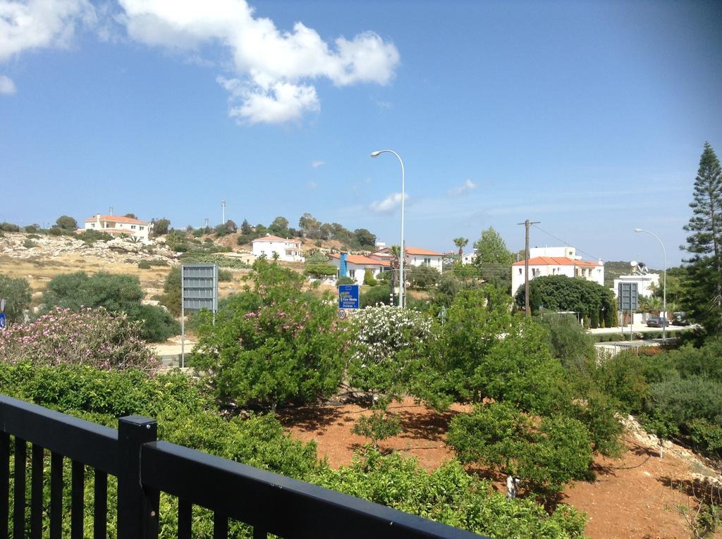 أيا نابا Aphelandra Hotel Apartments المظهر الخارجي الصورة