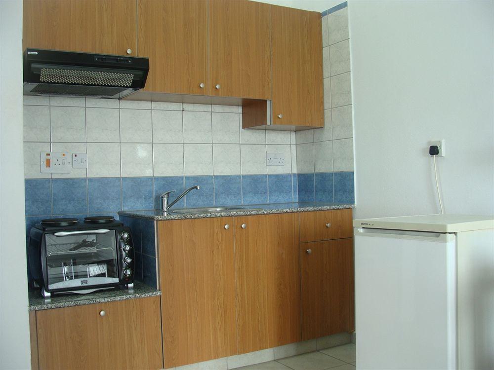 أيا نابا Aphelandra Hotel Apartments المظهر الخارجي الصورة