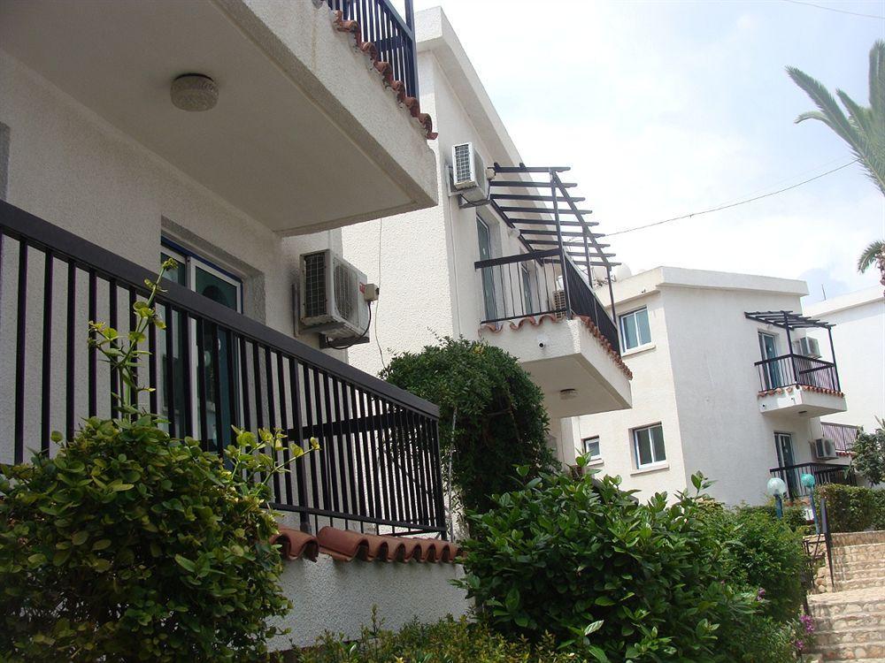 أيا نابا Aphelandra Hotel Apartments المظهر الخارجي الصورة