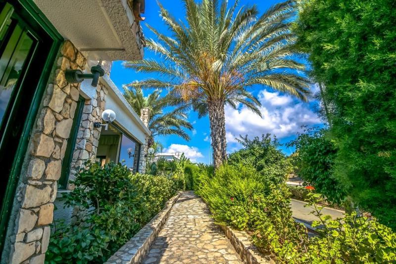 أيا نابا Aphelandra Hotel Apartments المظهر الخارجي الصورة