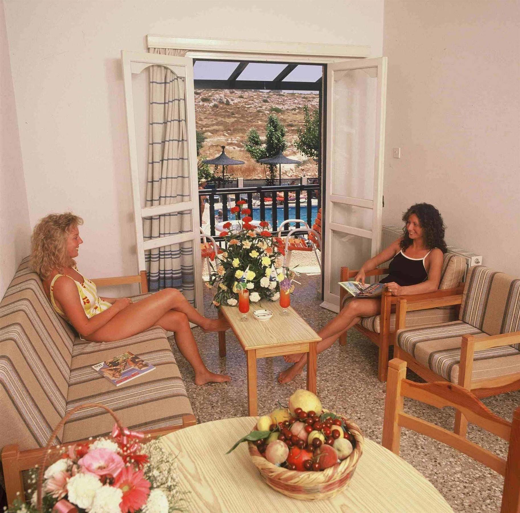 أيا نابا Aphelandra Hotel Apartments المظهر الخارجي الصورة
